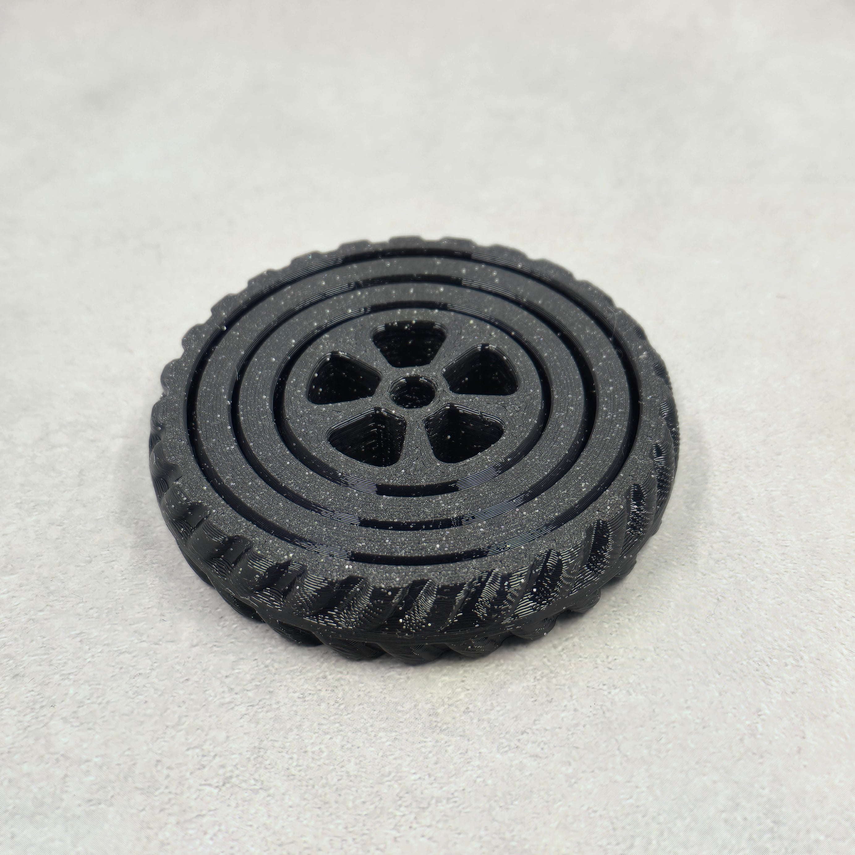 Gyroscopic Tyre Spinner